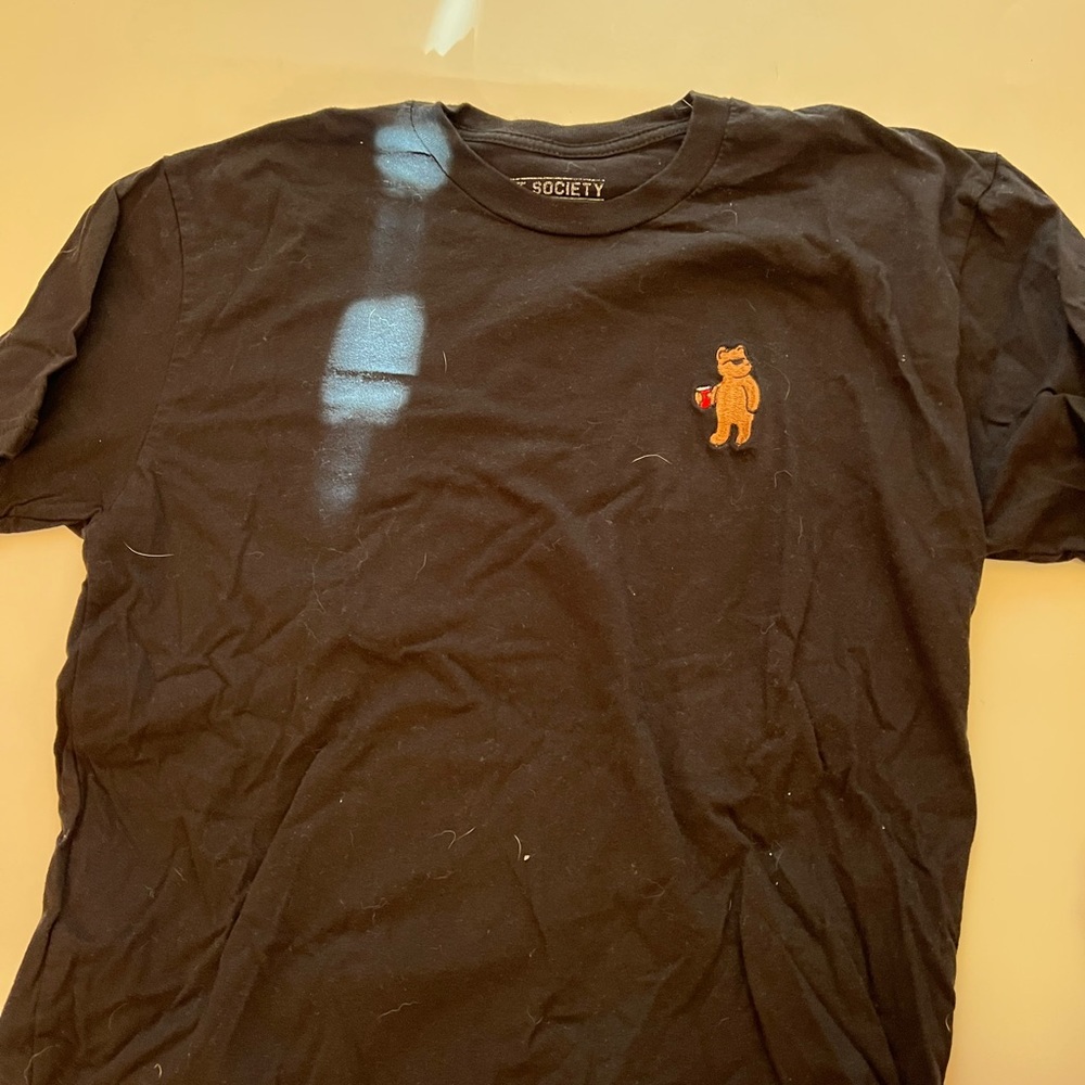 black tshirt